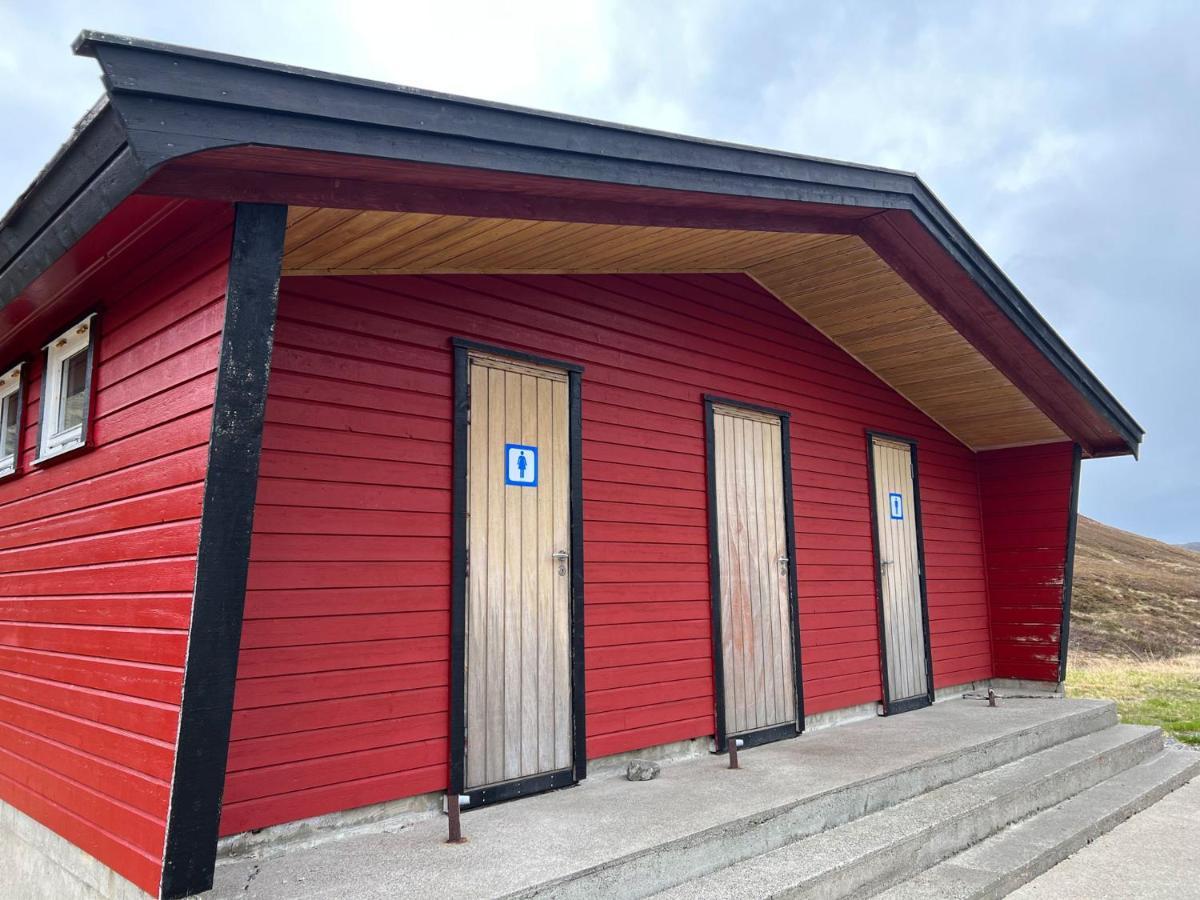 Skarsvåg Hytte Camp Nordkapp - Red מראה חיצוני תמונה